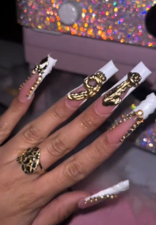 Gold Decorative French Ladder press-on nails