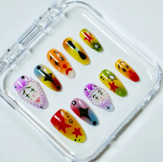 Sweet And Cool Designs with Aurora Gradient, Colorful Pearls, Heart Shapes, Clown Stars, And Crosses
