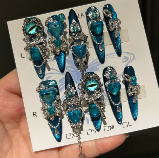 Halloween Blue Cat Eye Sparkling Eye Love Sparkling Glitter Heavy Industry Nail