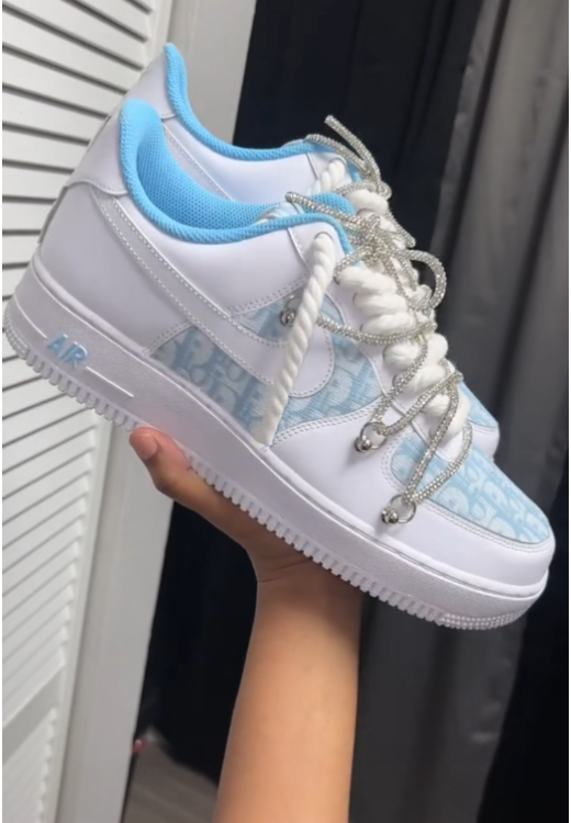 New fashion printed metal chain leisure sneakers