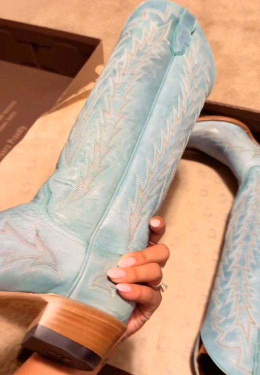 Aquamarine embroidered boots