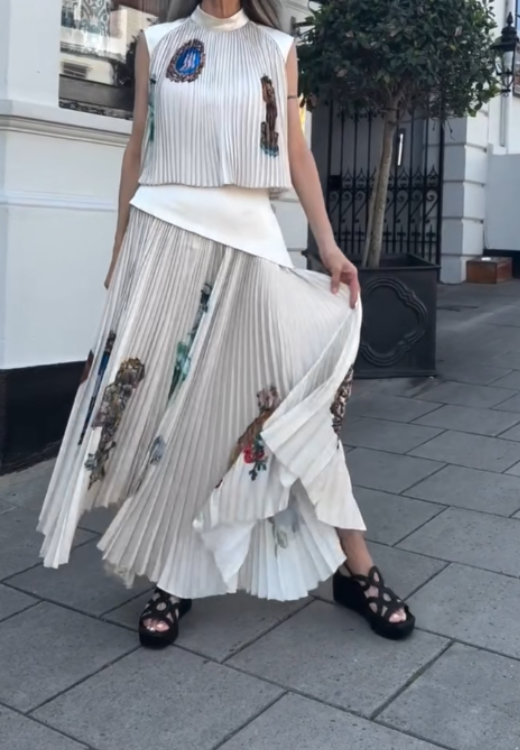 Pleated printed suit skirt