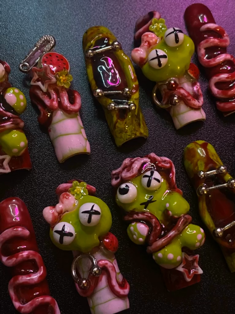 Funny little snake Halloween press-on nails