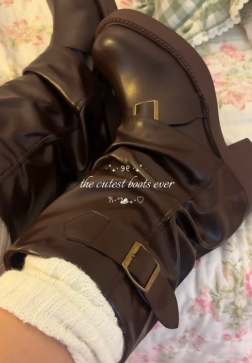 Brown high quality buckle middle boots