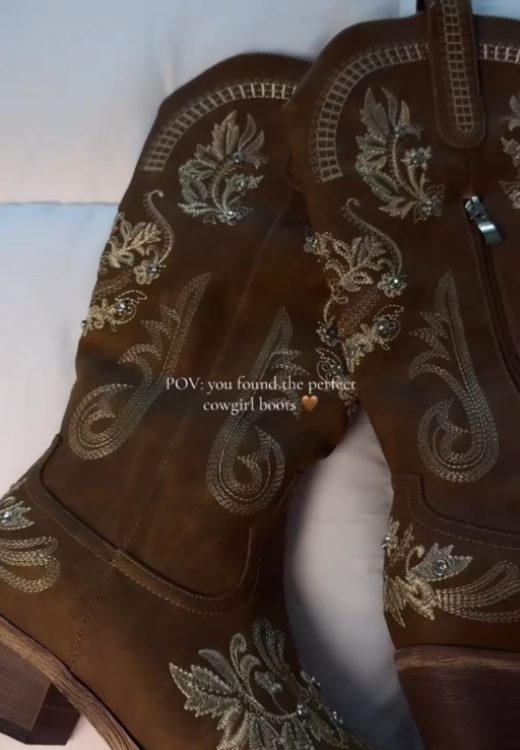 Elegant  Embroider cowgirl Boots