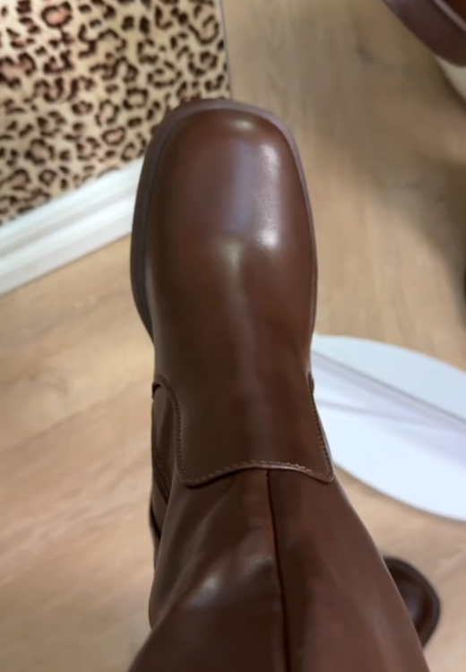 Elegance Brown Leather boots